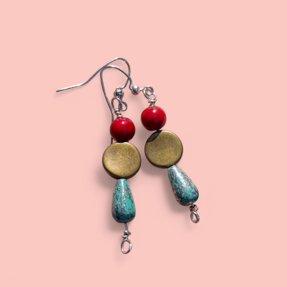 Homemade earrings 🕰️